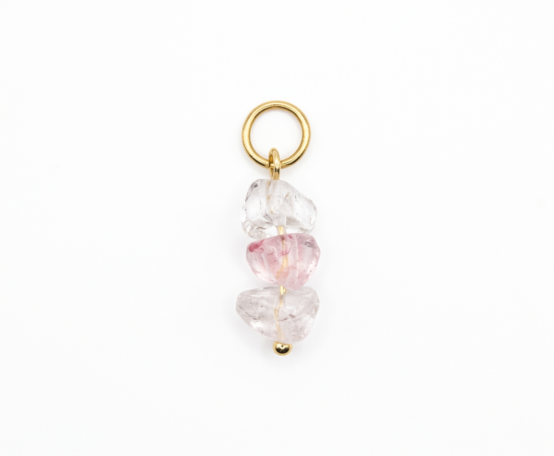 CHARM.18 Charm de perlas rosa transparente
