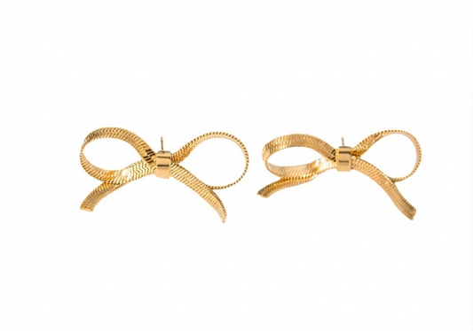 Baño de oro 18K.99 Aretes dorados de moñita