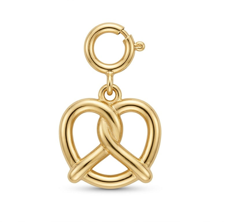 CHARM.47 Charm de pretzel dorado