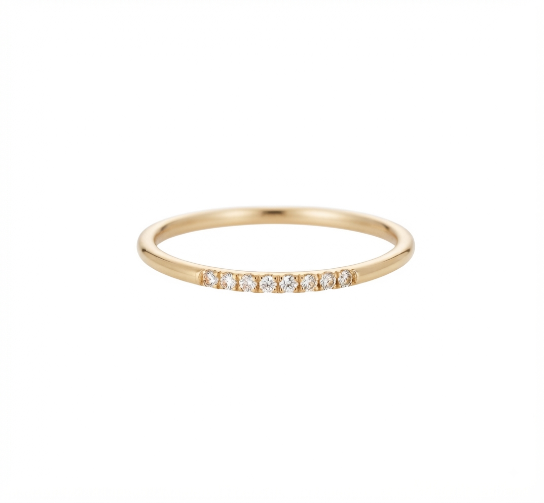 Baño de oro 18K.200 Anillo dorado con circonias blancas talla 7