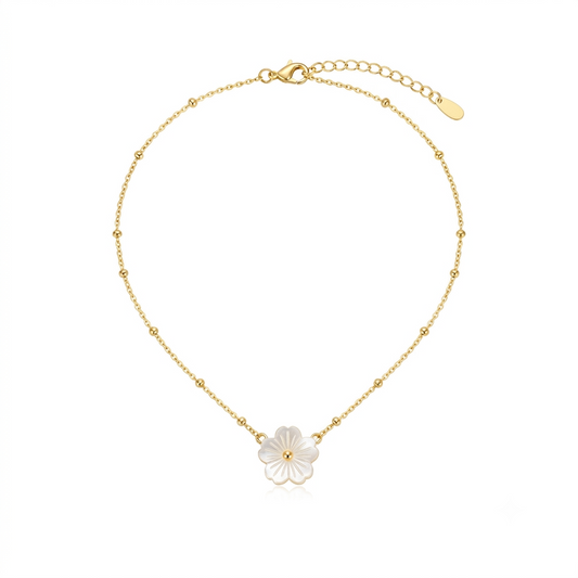 Baño de oro 18k.247 Cadenita de florecita blanca