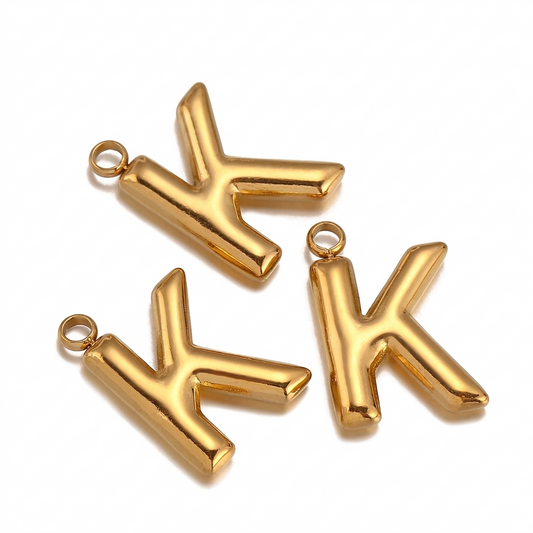 CHARM.79 Charm de letra K