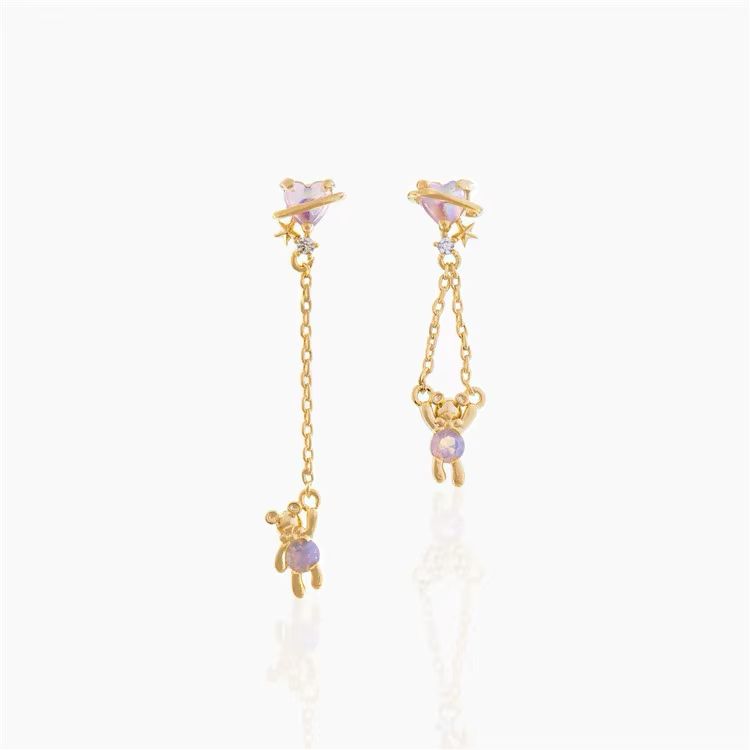 Baño de oro 18k.287 Aretitos largos de osito