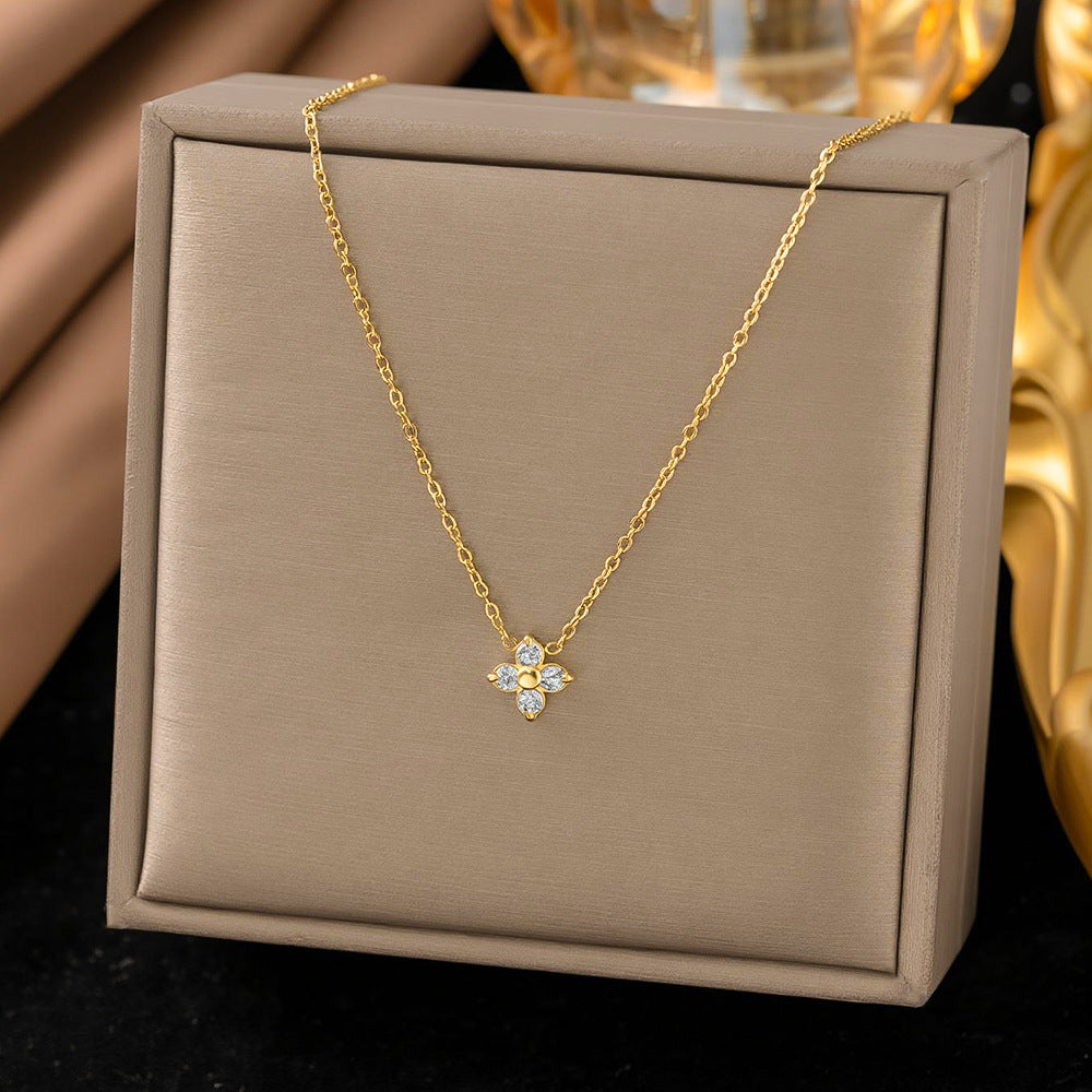 Baño de oro 18k.132 Cadena dorada de florecita